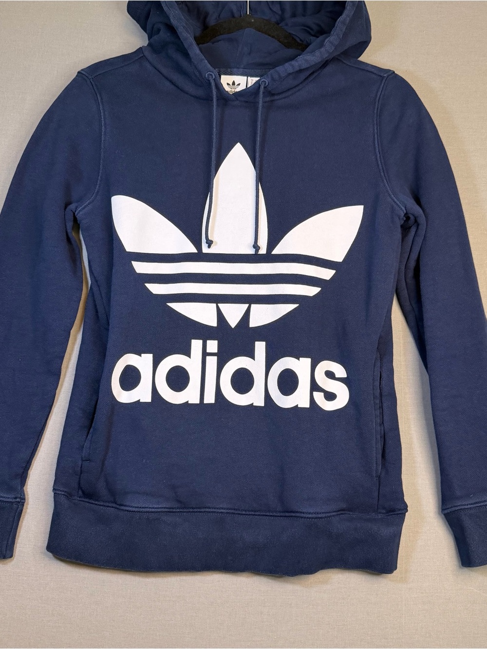 adidas Woman’s Navy Hoodie with White Trefoil Label Sz XS